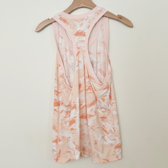 Nike Dri-FIT Tank Top Womens Size Medium Racerback Workout Activewear Training - Picture 5 of 6